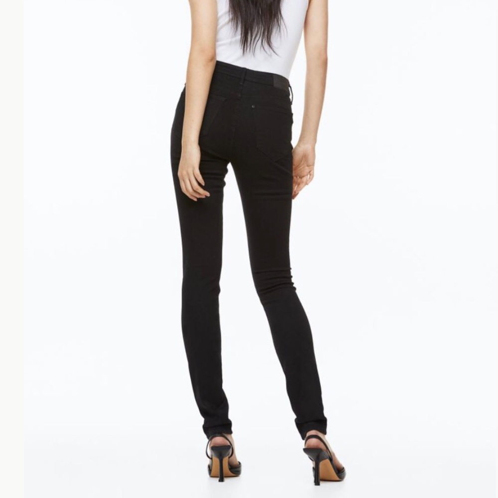 Skinny Jeans - Picture 4 of 9